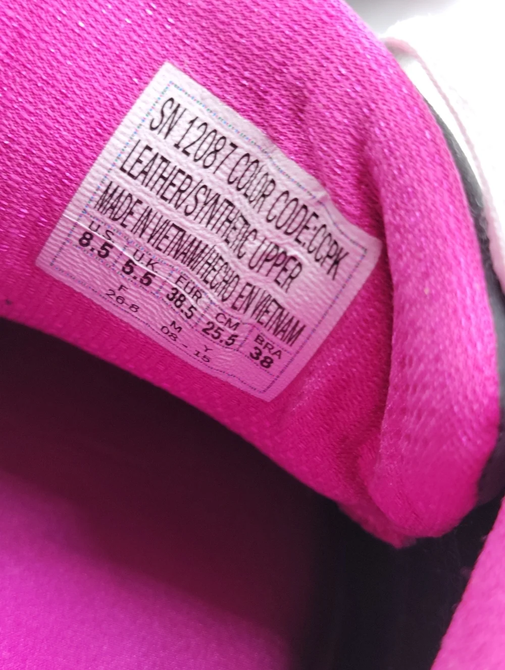 Skechers Encore Be Seen Sneakers Women Size 8.5 Gray Pink Athletic Memory Foam
